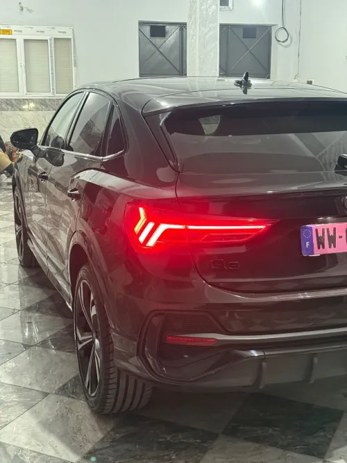 Audi Q3 2024 Sline