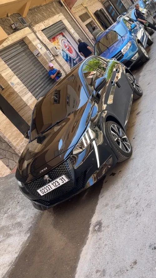 Peugeot 208 2023 GT