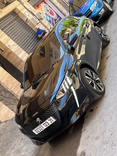 Peugeot 208 2023 GT