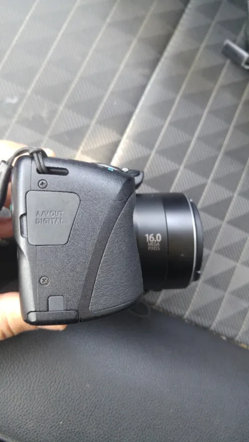 Canon PowerShot SX400 IS