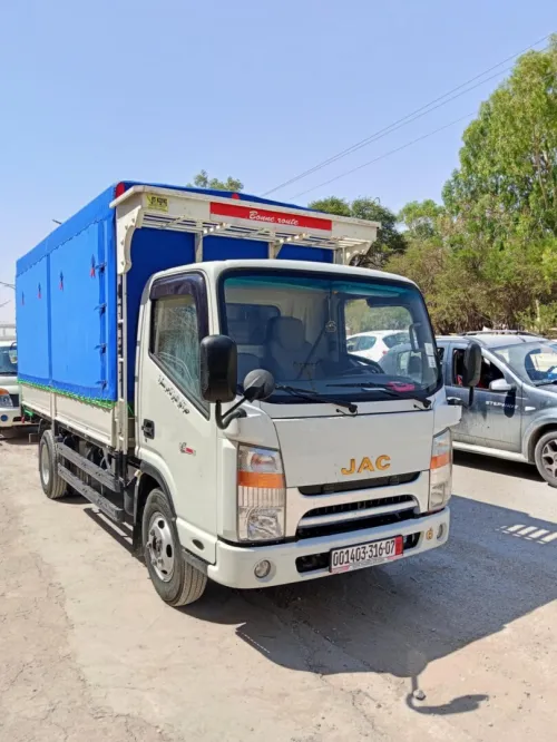 JAC Kari 2016