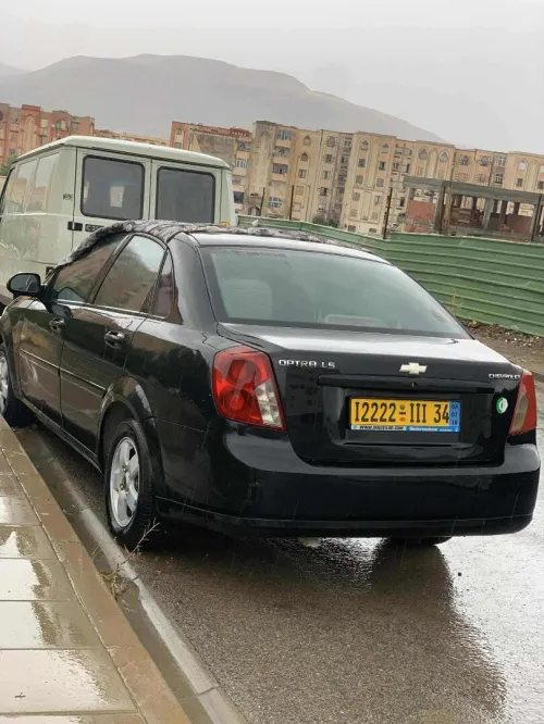 Chevrolet Optra 4 portes 2011 