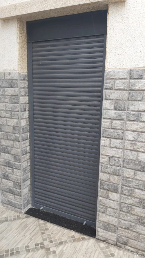 MENUISERIE EN ALUMINIUM