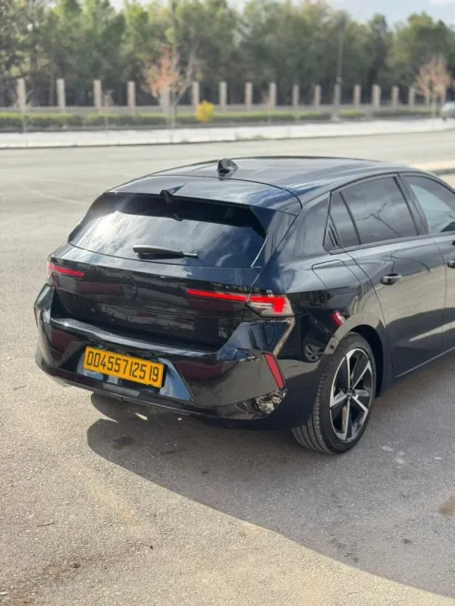 Opel Astra 2025 