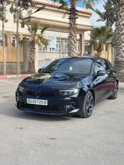 Opel Astra 2025 