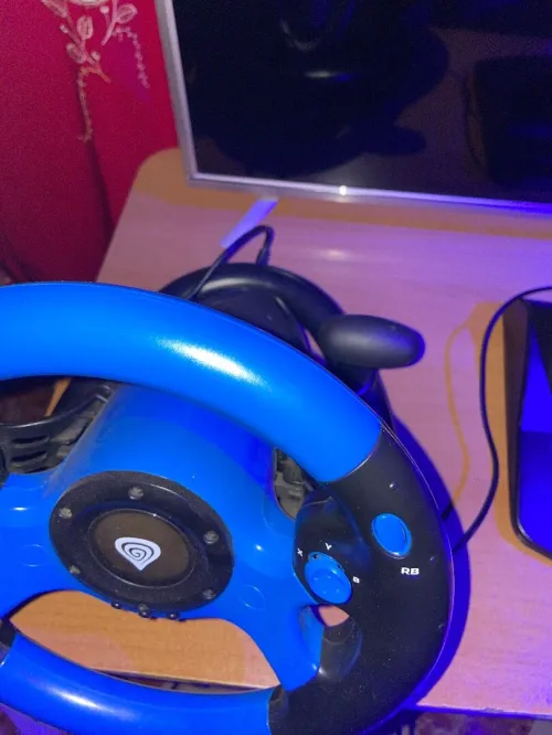 Volant ps4 pc et ps3