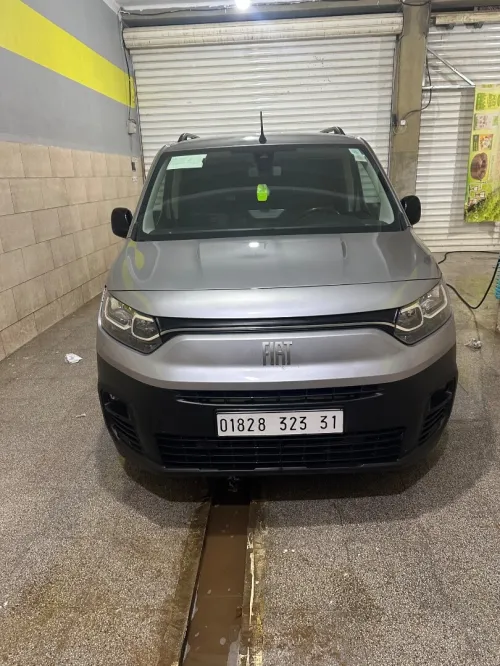 Fiat Doblo 2023 Talyani