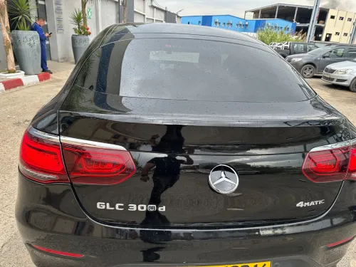 Mercedes 300D coupé 2023 