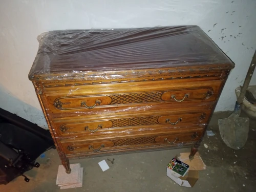 Commode
