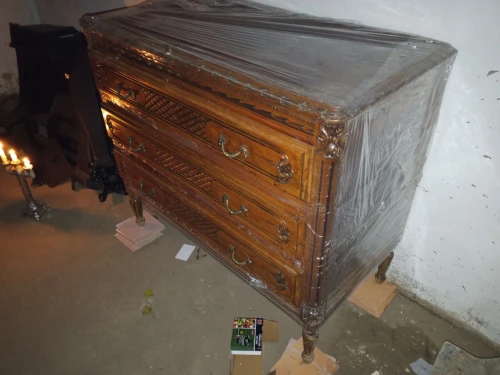 Commode