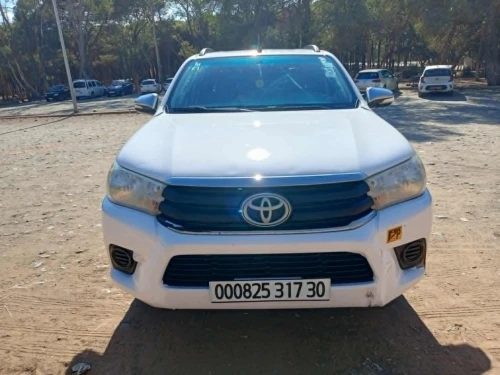 Toyota Revo 2×4 2017 