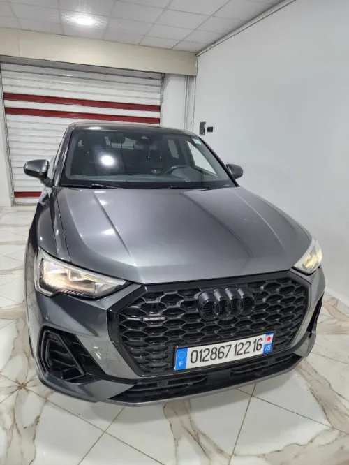 Audi Q3 2022 Q3