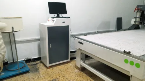 CNC ROUTER