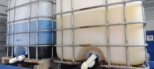 Fabrication de produits détergents et d'entretien automobile