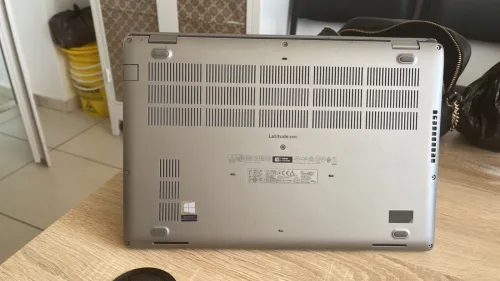 Je met en vente ce pc DELL