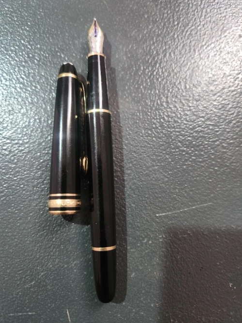 Stylo-Plume Meisterstück LeGrand Doré