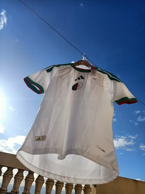 Nouveau maillot de l'Algérie 2026 قميص المنتخب الوطني الجزائري الجديد