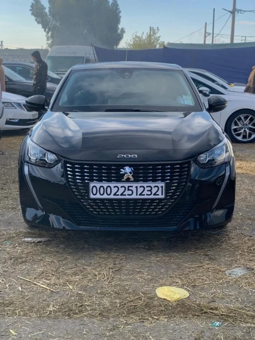 Peugeot 208 2023 Allure Pack