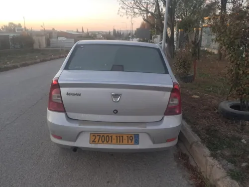 Dacia Logan 2011 3