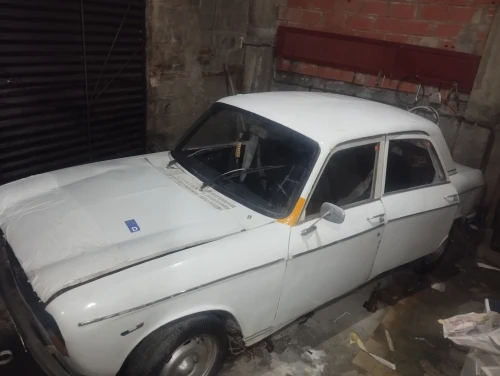 Peugeot 204 1974 204