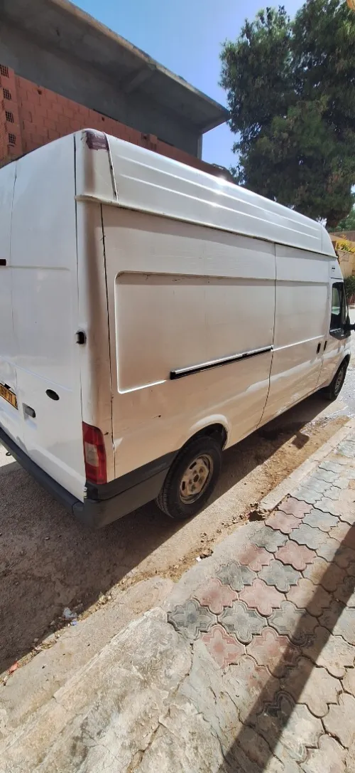 Ford Transit 2011