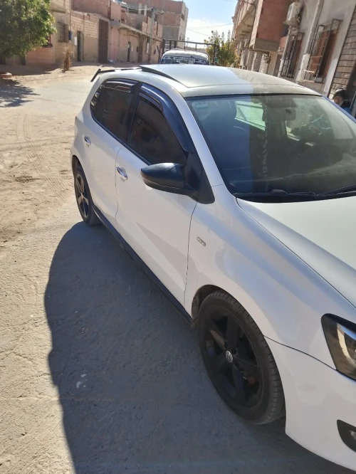 Volkswagen Polo 2013 لايف