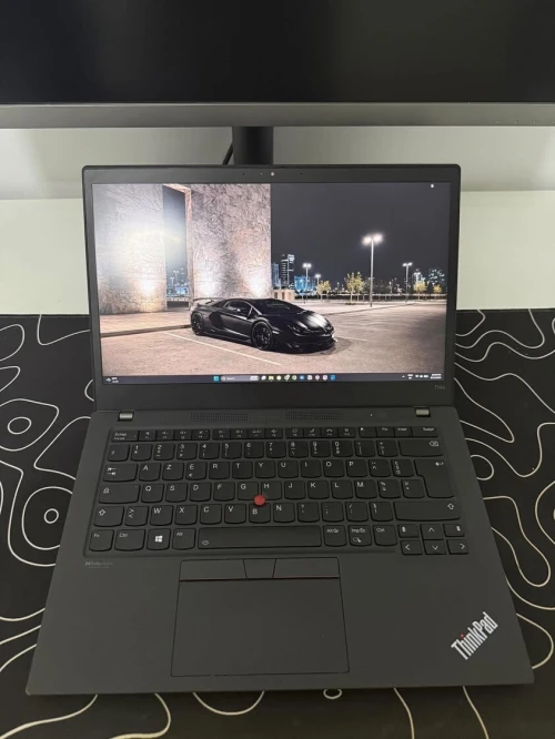 Lenovo ThinkPad T14s Gen 2    i7 1185G7 - 32Go RAM  512Go NVMe SSD Clavier rétroéclairé  Win 11 Pro