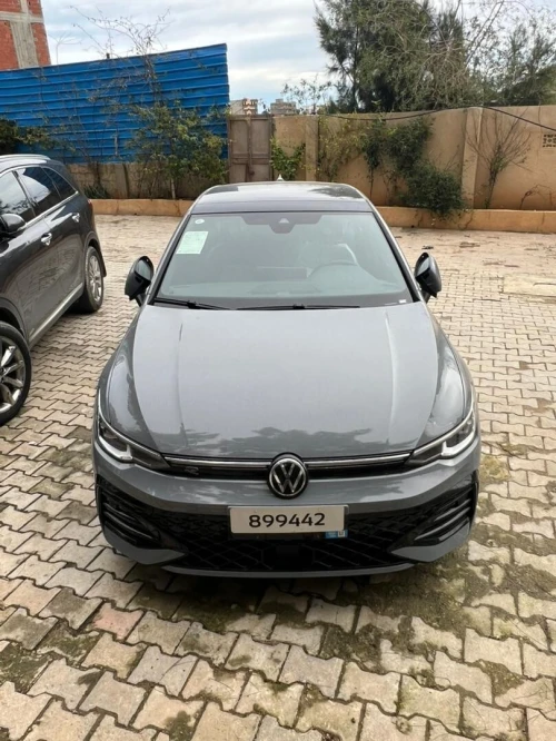 Volkswagen Golf 8 2025 