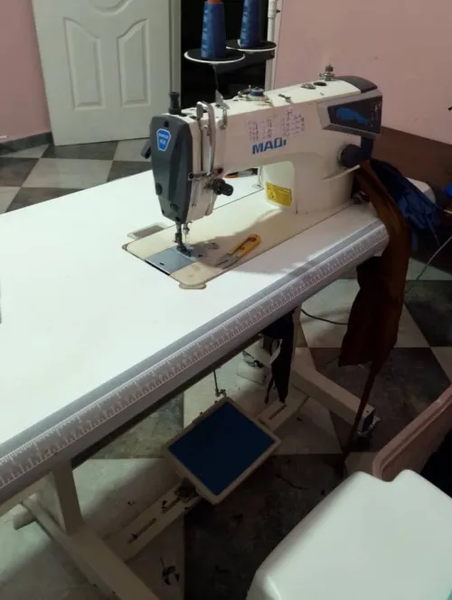 Machine à coudre 