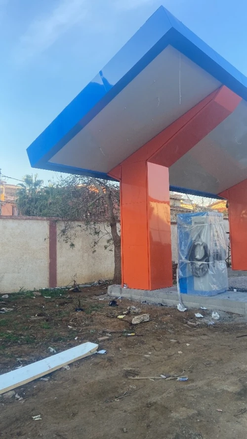 Habillage façades  allucoband et mur rideaux