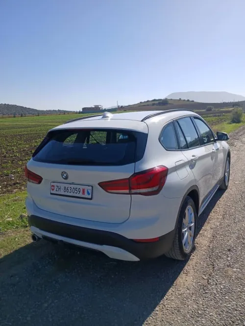 BMW X1 2022 Business Design