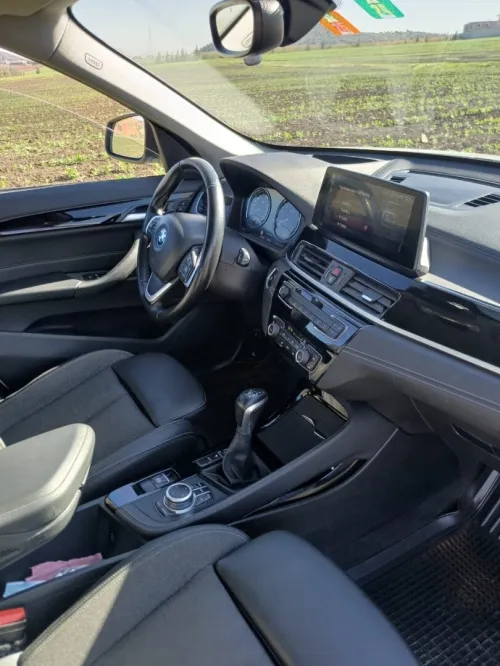 BMW X1 2022 Business Design