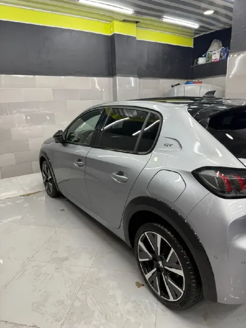 Peugeot 208 2024 GT