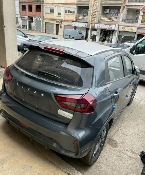 Geely Livan x3 pro 2026 