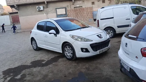 Peugeot 207 plus 2013 207 plus