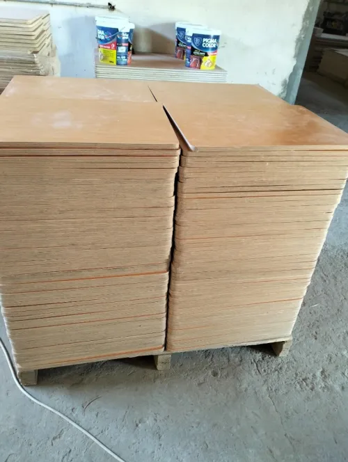 PLATEAU MULTIPLEX FORMICA