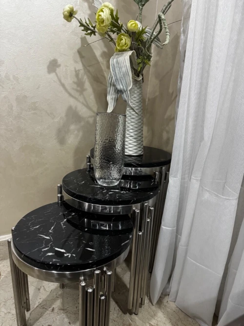 Table basse / meuble tv / tables gigogne 