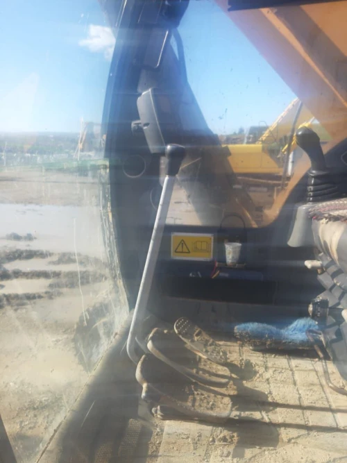 JCB 330 2017