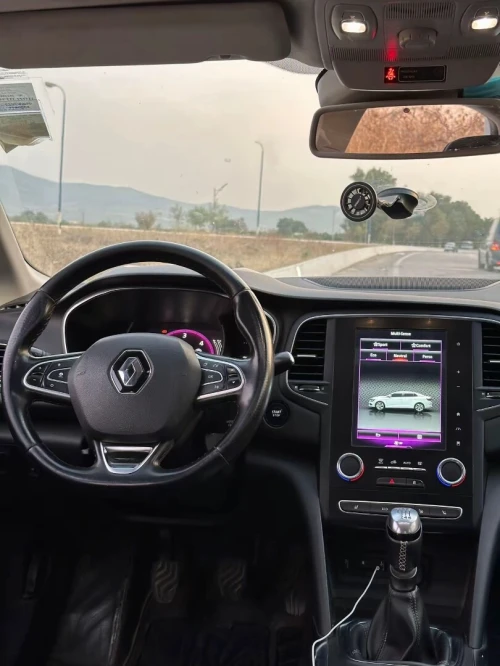 Renault megane 4 2017 sedan
