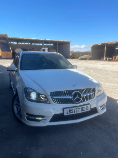Mercedes Classe C 2012 C250