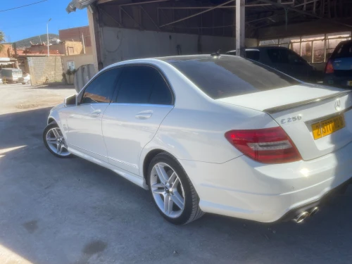 Mercedes Classe C 2012 C250