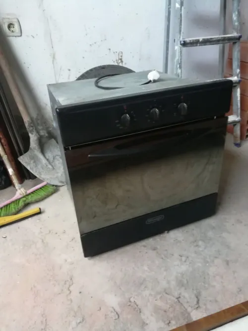 FOUR DELONGHI 