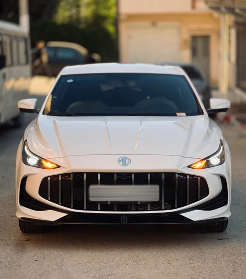 MG 5 2025 Luxury