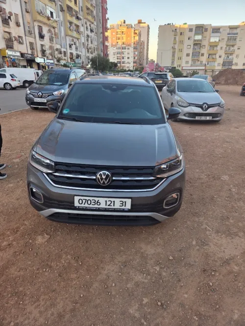 Volkswagen T crosd 2021 Active