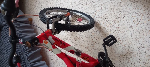 Velo Btwin 20 pouce d'origine francais