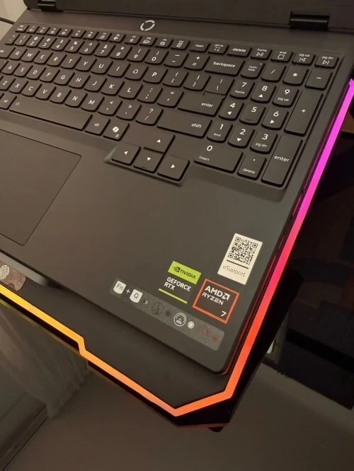LENOVO LEGION 5  15AHP10  RYZEN 7 260 16G DRR5 5600B  1TB SSD NVME  RTX5060 GDDR7 15 OLED