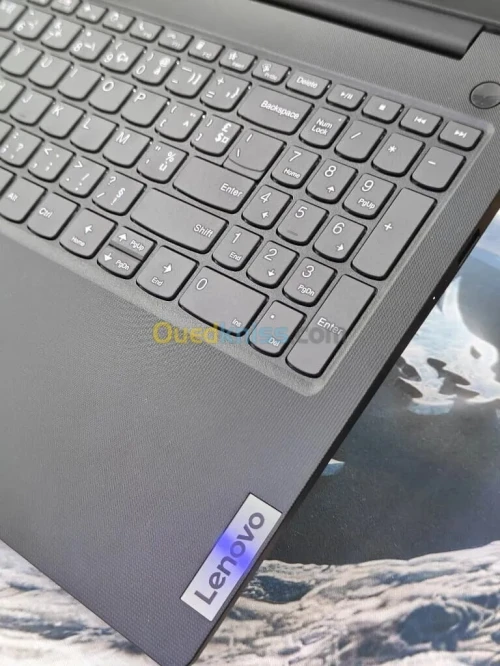 LENOVO V15 G4 RYZEN 5 7520U/  8GB / 512SSD /15,6FHD/RJ45/ NEUF SOUS EMBALLAGE