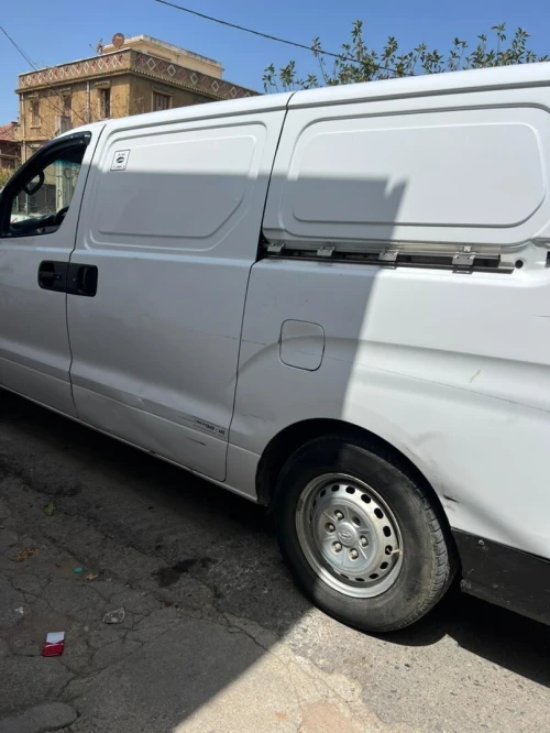 Hyundai H1 2014 