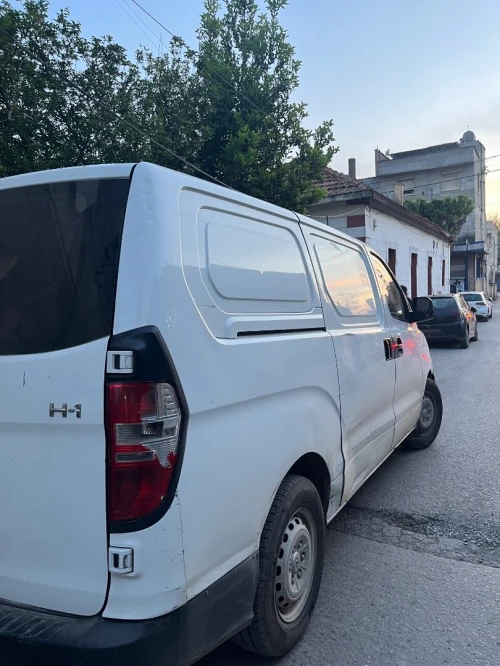Hyundai H1 2010 H1