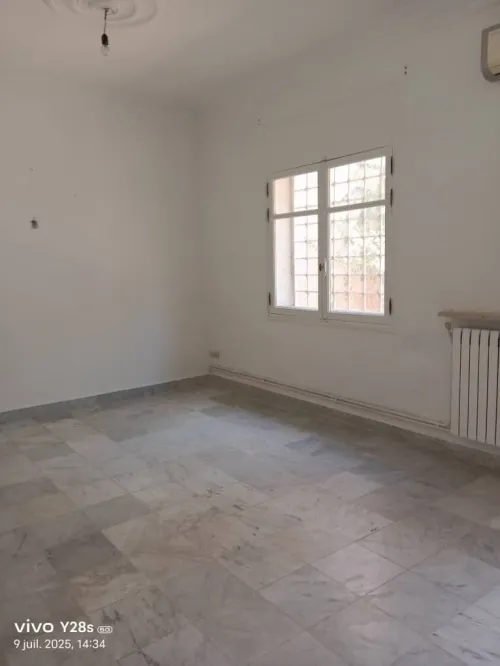 Location Appartement Niveau de villa F4 Alger Birkhadem